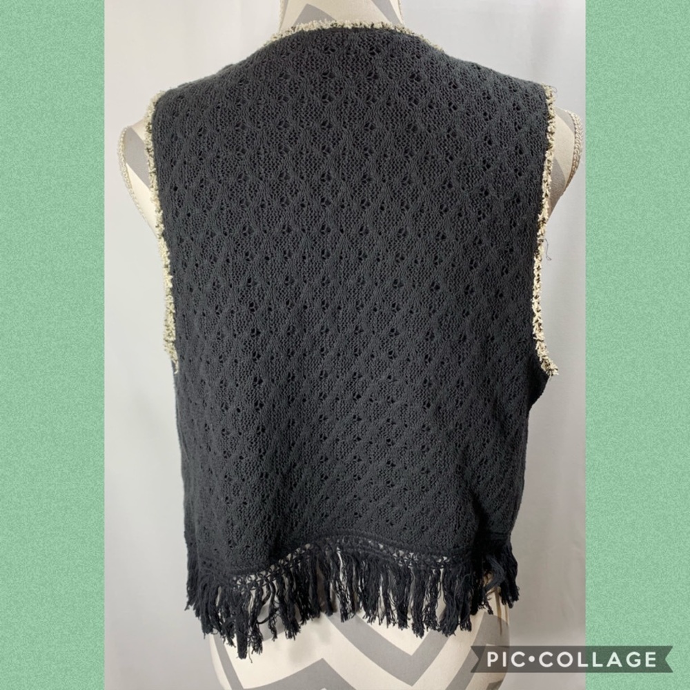 Miss Me Beaded Embroidered Fringe Vest - Picture 4 of 8
